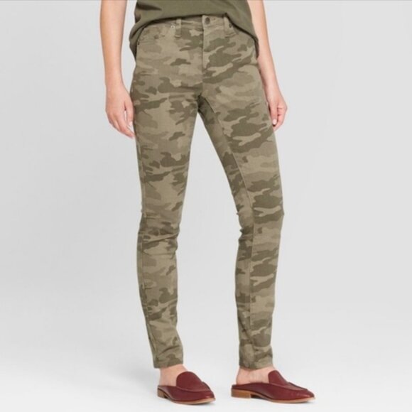 Universal Thread Camo skinny jeans mid rise straight military army olive green - Picture 16 of 16